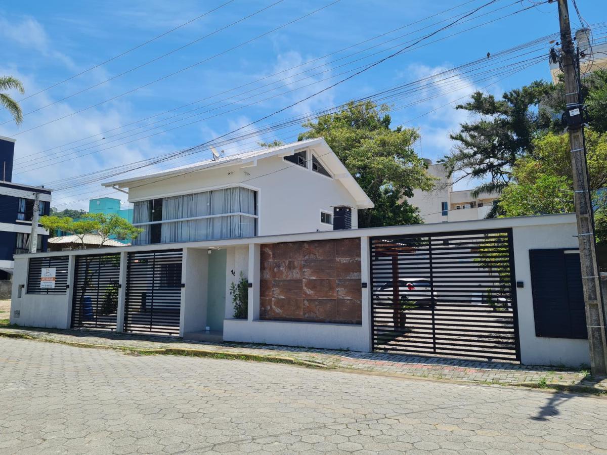 Residencial Rumo Ao Mar - Bombinhas-Sc ภายนอก รูปภาพ
